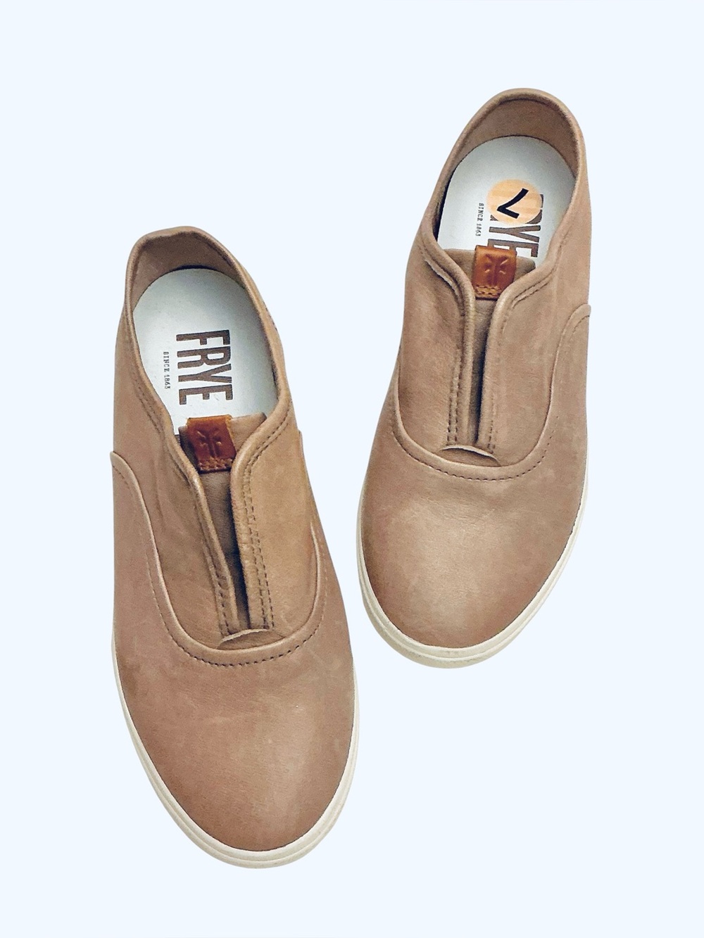Frye Maya CVO Slip On Sneakers Women’s Size 7 Taupe Leather Low Profile Shoe